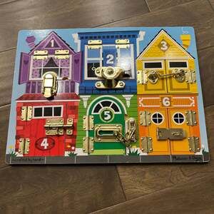 Melissa &‎ Doug Latches Wooden Activity Board